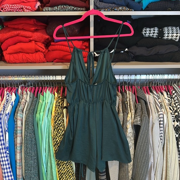 Audrey 3+1 hunter green tie front elastic waistband lined romper size XS - Picture 3 of 3